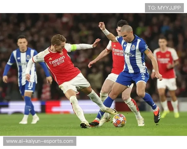 阿森纳足球明星人偶背后的故事与制作过程揭秘